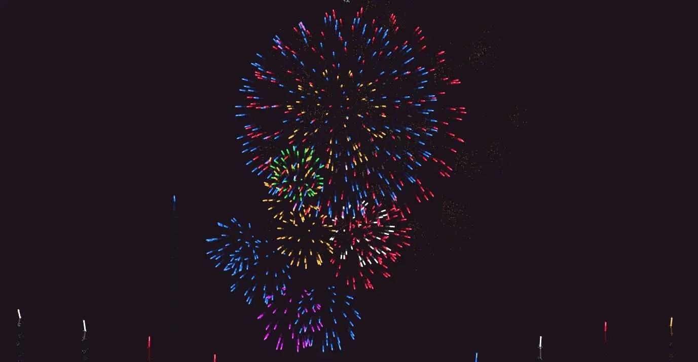 在线放烟花的网站源码 - 觅资源